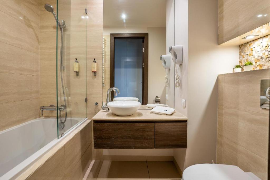 Platinum Tower - City Center - Golden Apartments วอร์ซอ ภายนอก รูปภาพ